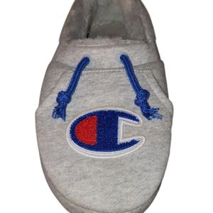 Champion Kids Size 7Y Slip Ons Grey Big Logo Comfy Casual Relaxed Fit